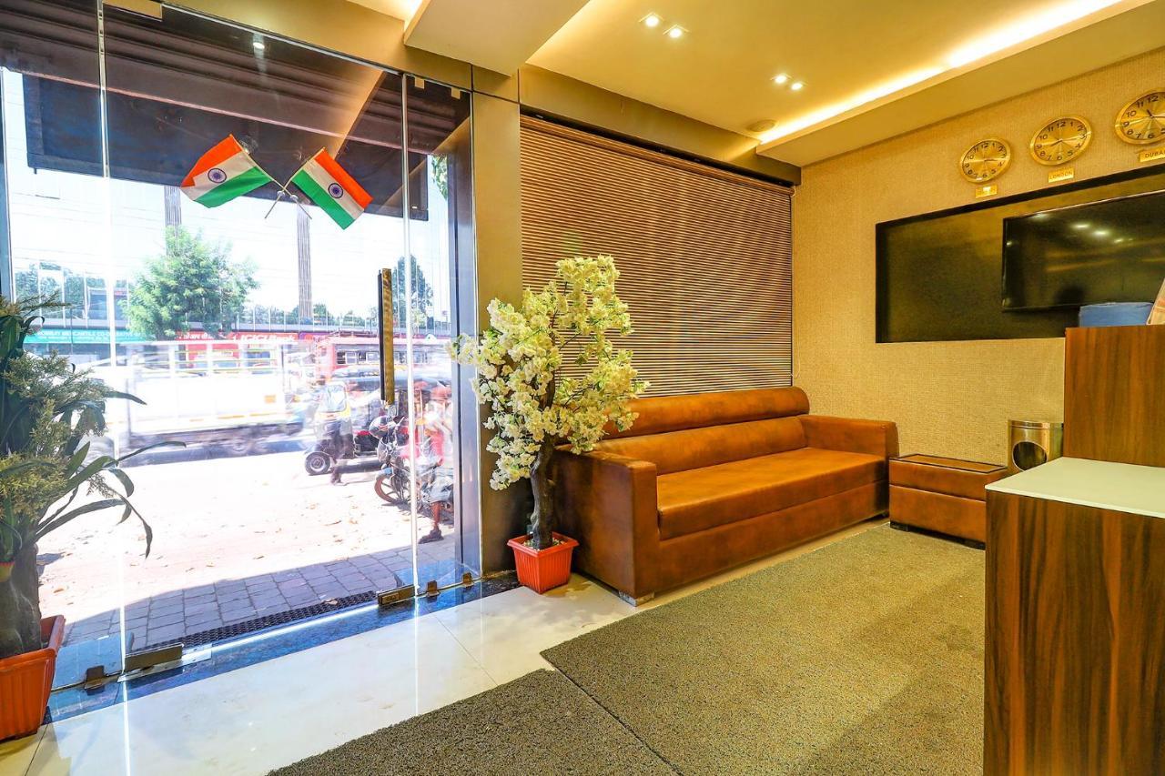 Fabhotel Grand Heritage - Nr Bkc Mumbai Luaran gambar